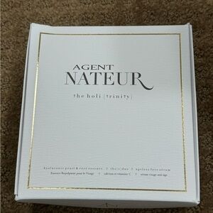Agent Nateur the holi (trinity) travel size kit